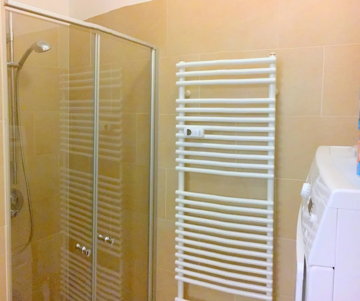 4 room apartment with 130 m² in Frankfurt am Main – Photo 9