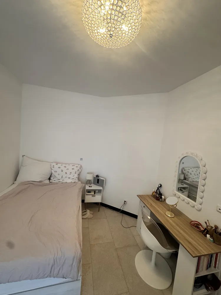 2 Zimmer Wohnung mit 34 m² in Köln – Bild 4