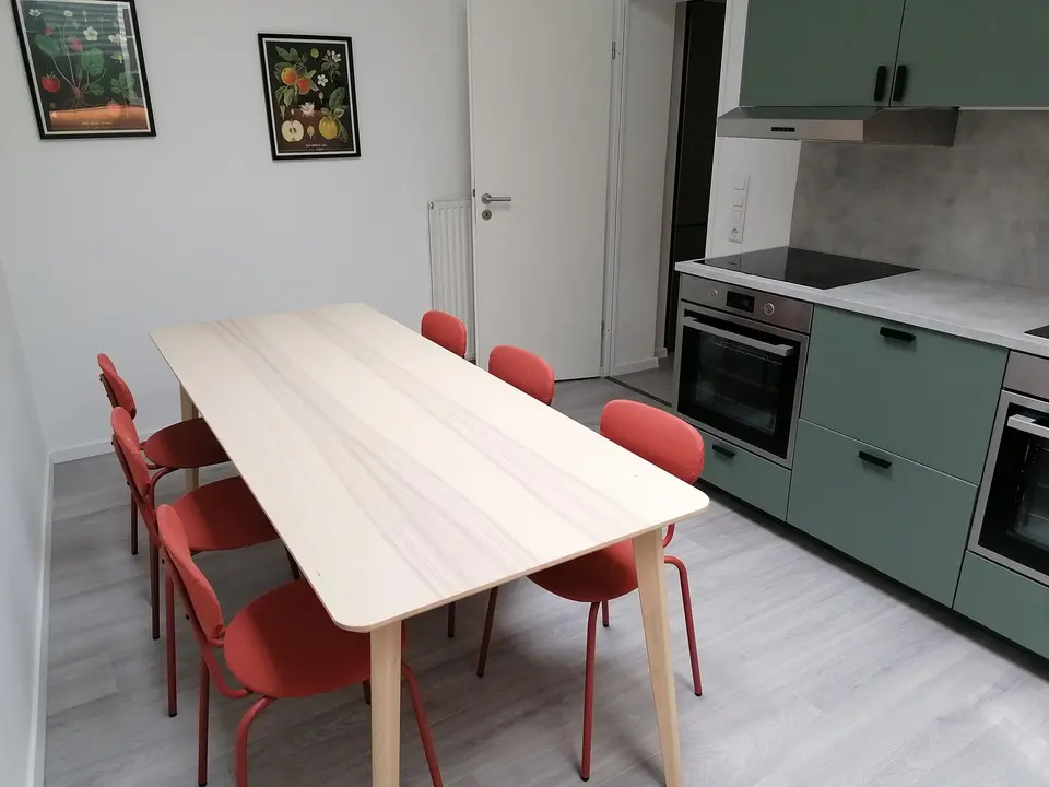 WG-Zimmer mit 149 m² in Leverkusen – Bild 2