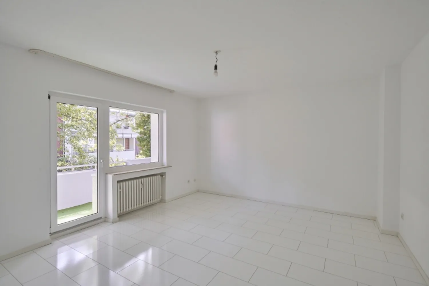 1 Zimmer Wohnung mit 43 m² in Köln – Bild 2