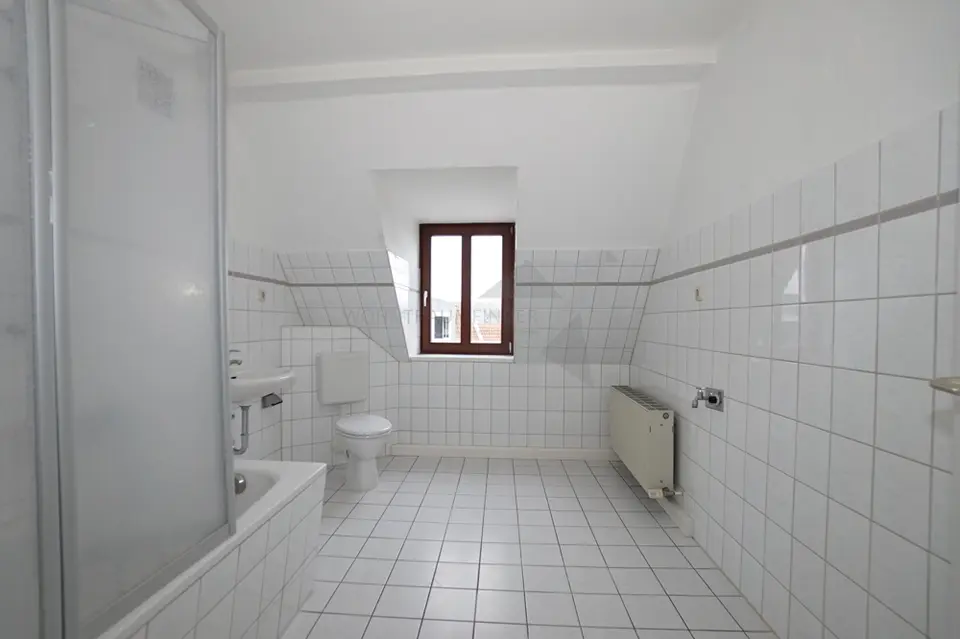 4 Zimmer Wohnung mit 95 m² in Zwickau – Bild 10