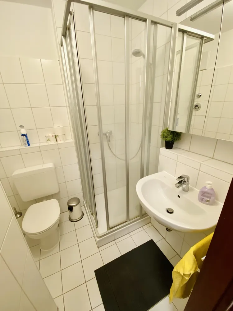 1 Zimmer Wohnung mit 25 m² in Köln – Bild 6