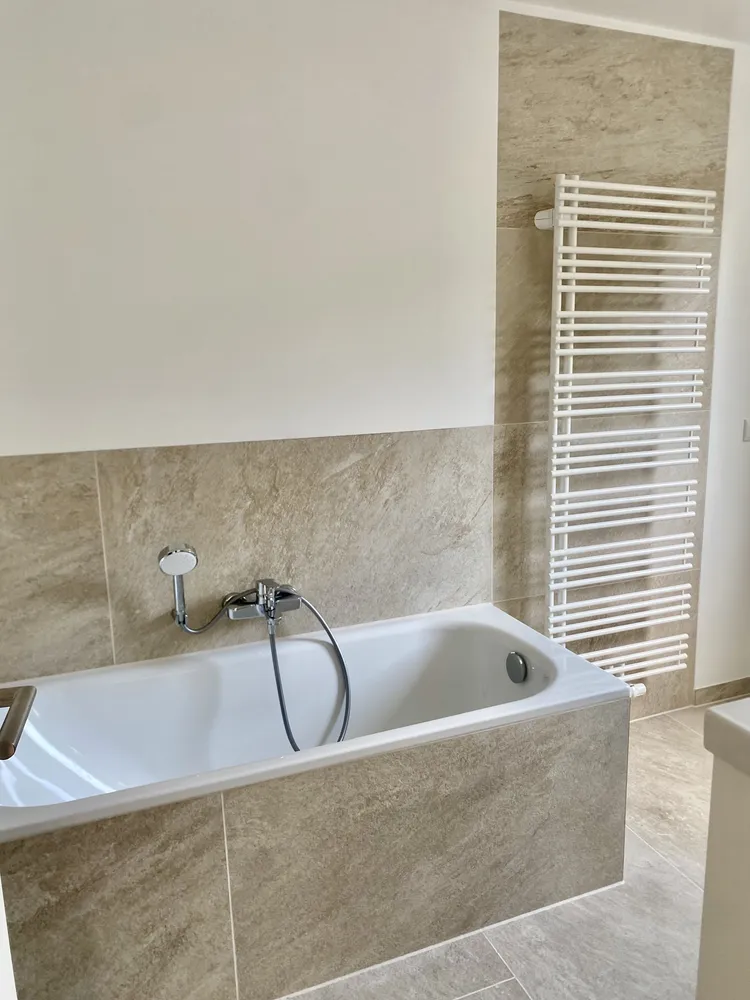 4 Zimmer Wohnung mit 102 m² in Frankfurt am Main – Bild 5