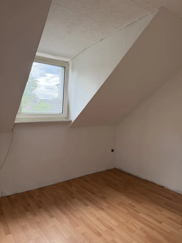 4 Zimmer Wohnung mit 79 m² in Duisburg – Bild 7