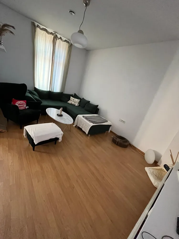 3 Zimmer Wohnung mit 110 m² in Saarbrücken – Bild 2