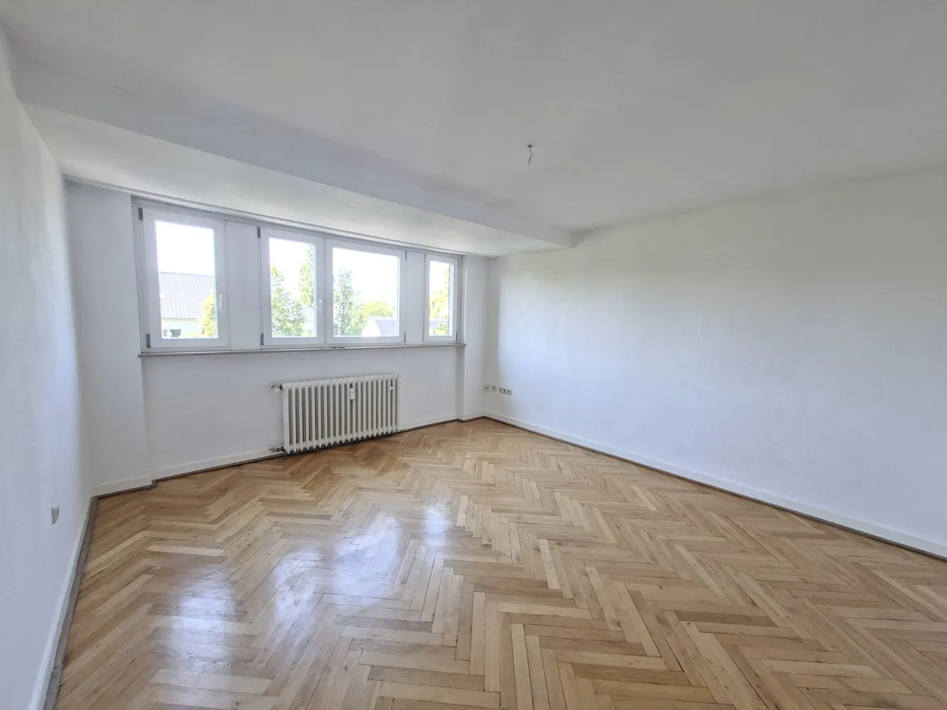 3 Zimmer Wohnung mit 72 m² in Düsseldorf – Bild 2