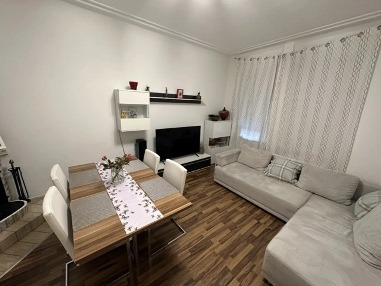 3 Zimmer Wohnung mit 80 m² in Saarbrücken – Bild 1