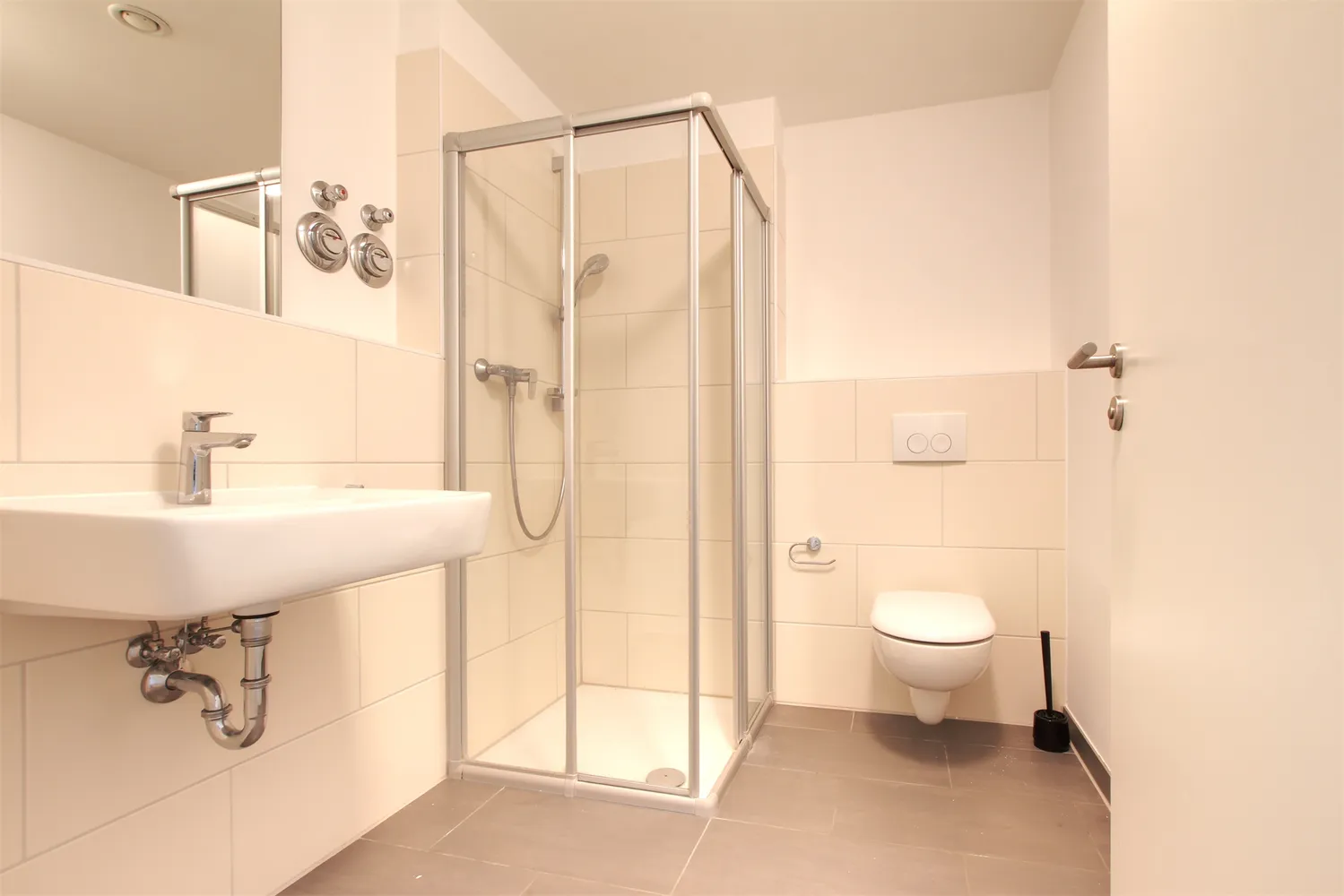 5 Zimmer Wohnung mit 121 m² in Frankfurt am Main – Bild 11