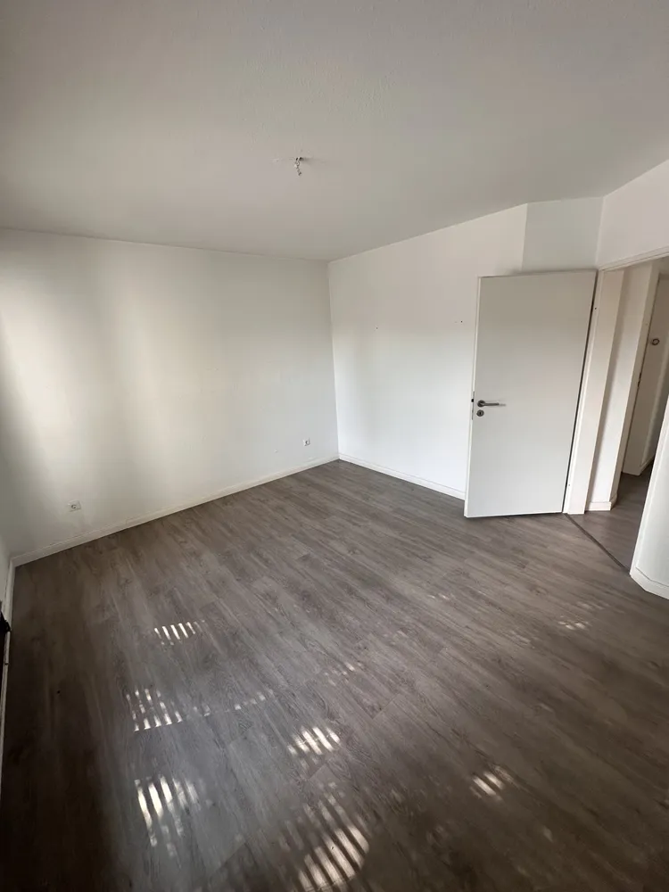 4 Zimmer Wohnung mit 73 m² in Bremen – Bild 2
