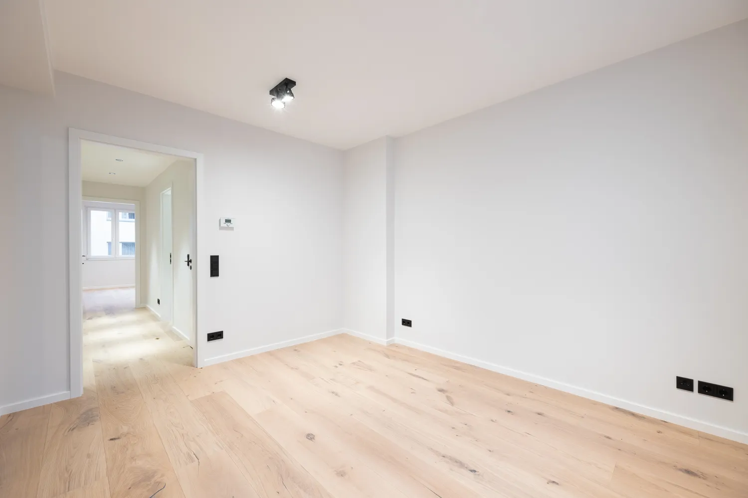 2 room apartment with 57 m² in Düsseldorf – Photo 1
