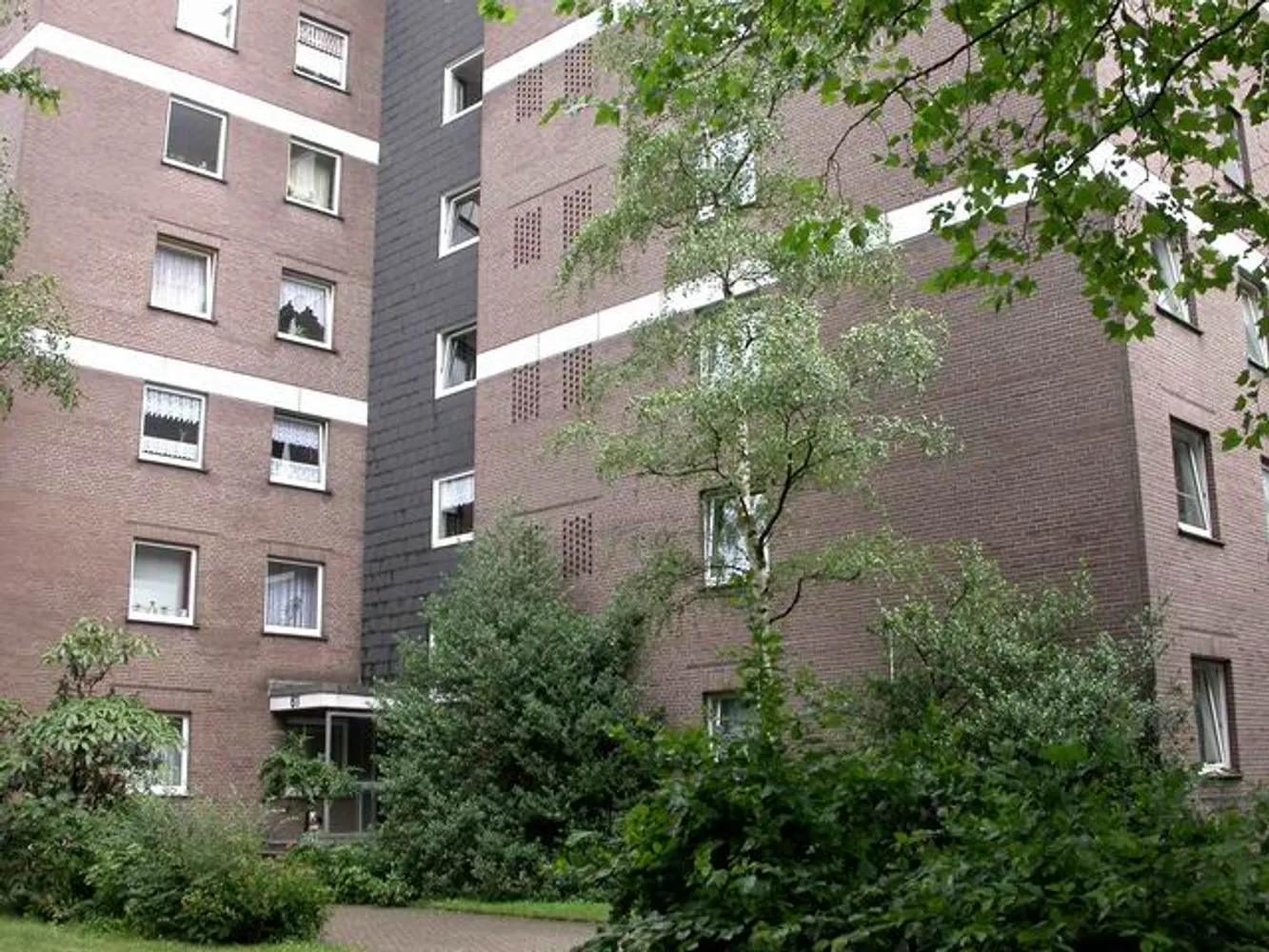 4 Zimmer Wohnung mit 97 m² in Düsseldorf – Bild 1