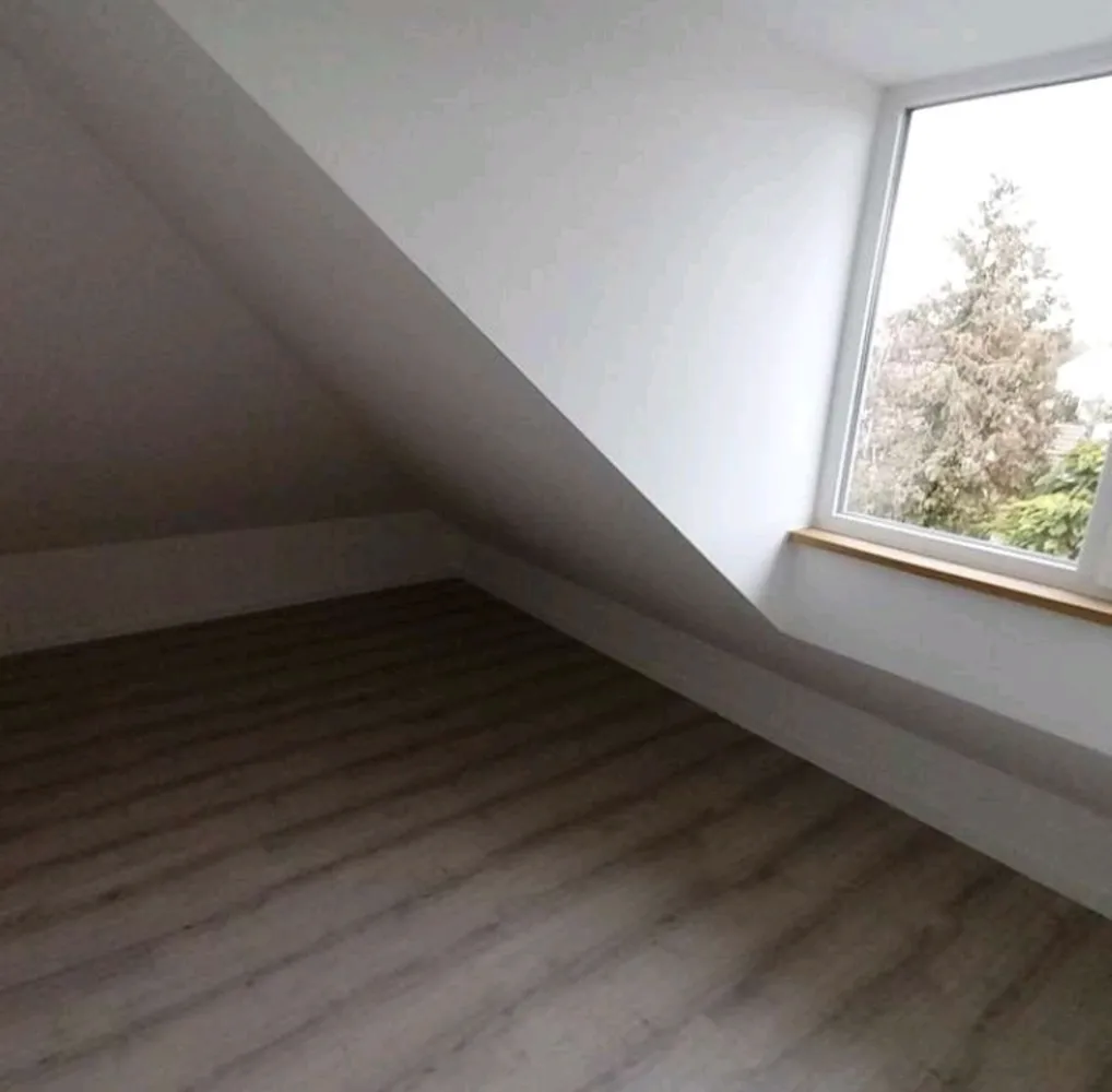 6 Zimmer Haus mit 178 m² in Straubing – Bild 2