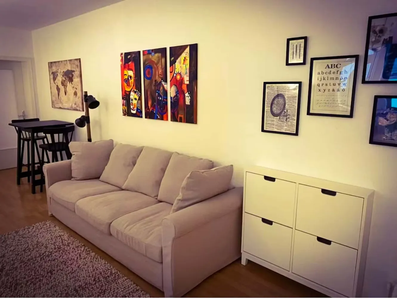 WG-Zimmer mit 30 m² in Frankfurt am Main – Bild 2