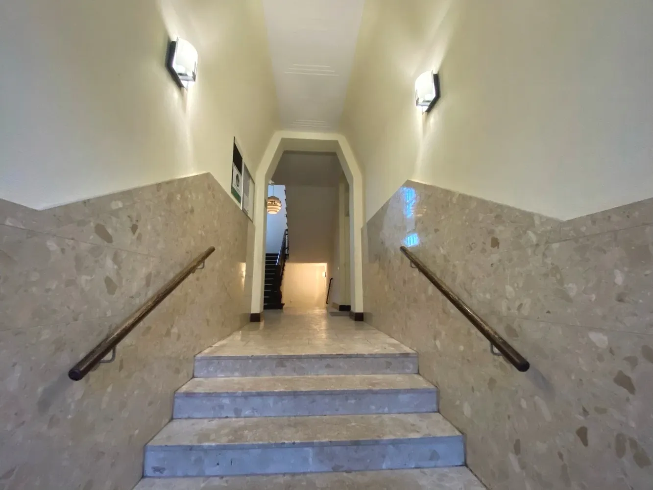 2 Zimmer Wohnung mit 81 m² in Magdeburg – Bild 10