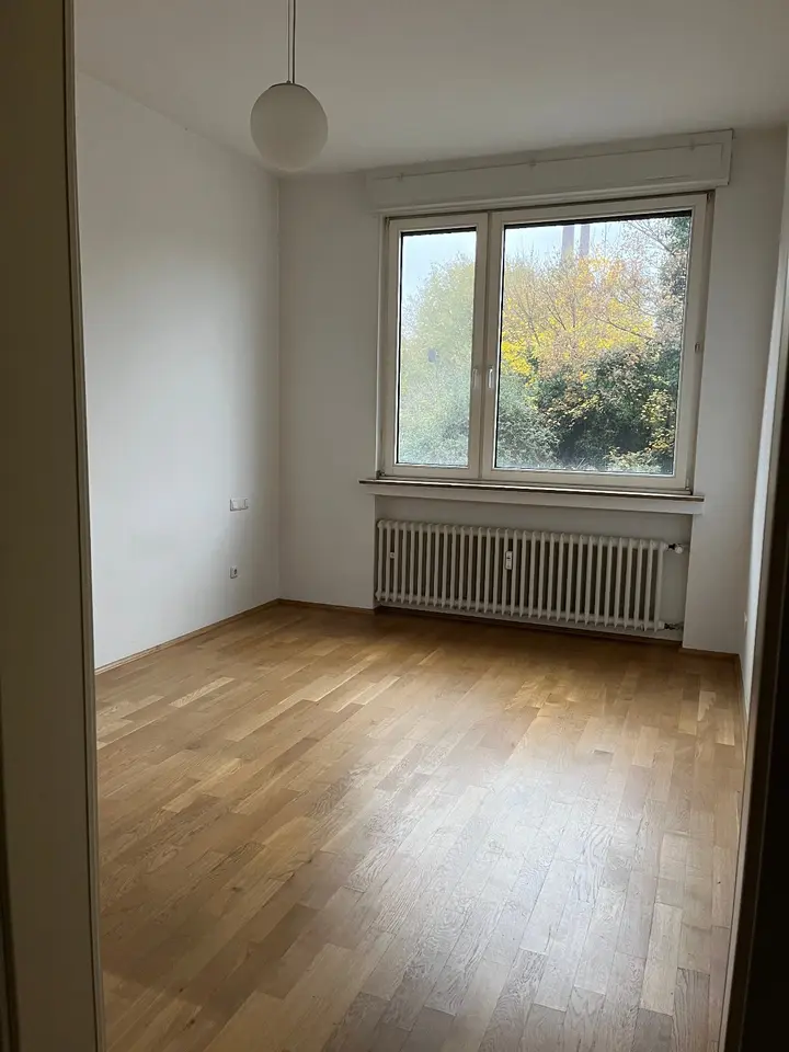 7 Zimmer Wohnung mit 190 m² in Essen – Bild 3