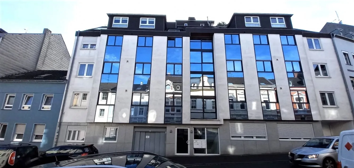 3 Zimmer Wohnung mit 130 m² in Mönchengladbach – Bild 2