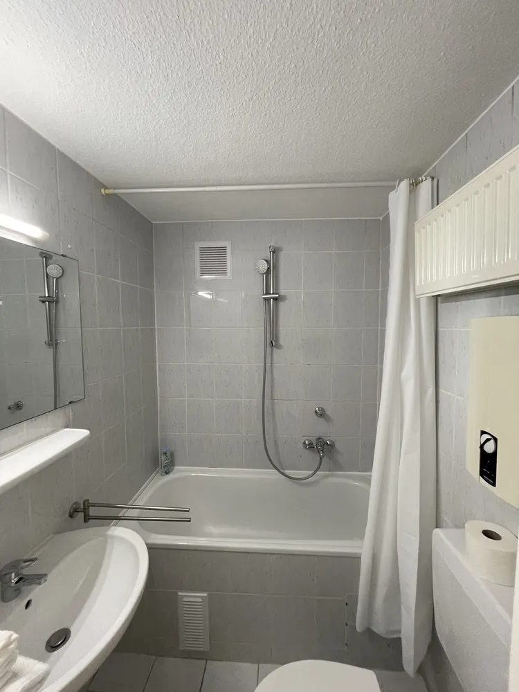 1 Zimmer Wohnung mit 37 m² in Düsseldorf – Bild 10