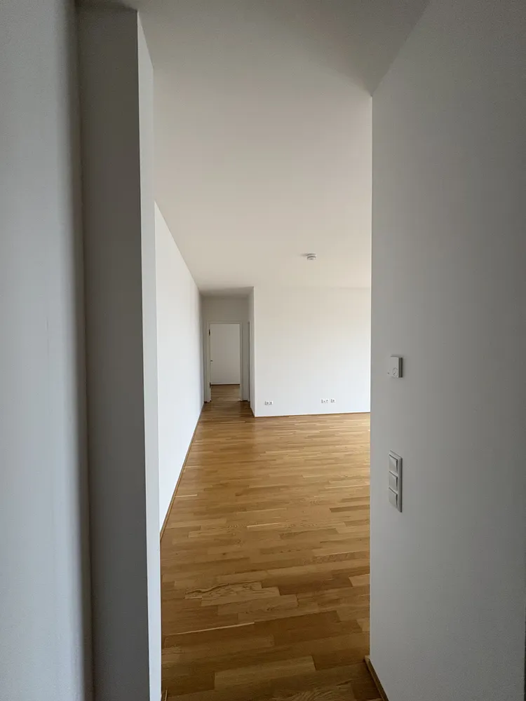 3 Zimmer Wohnung mit 116 m² in Frankfurt am Main – Bild 2