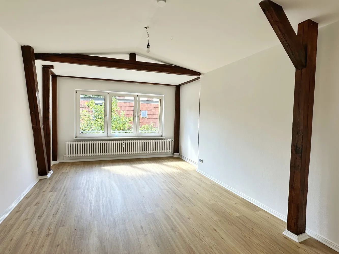 4 Zimmer Wohnung mit 128 m² in Berlin – Bild 2