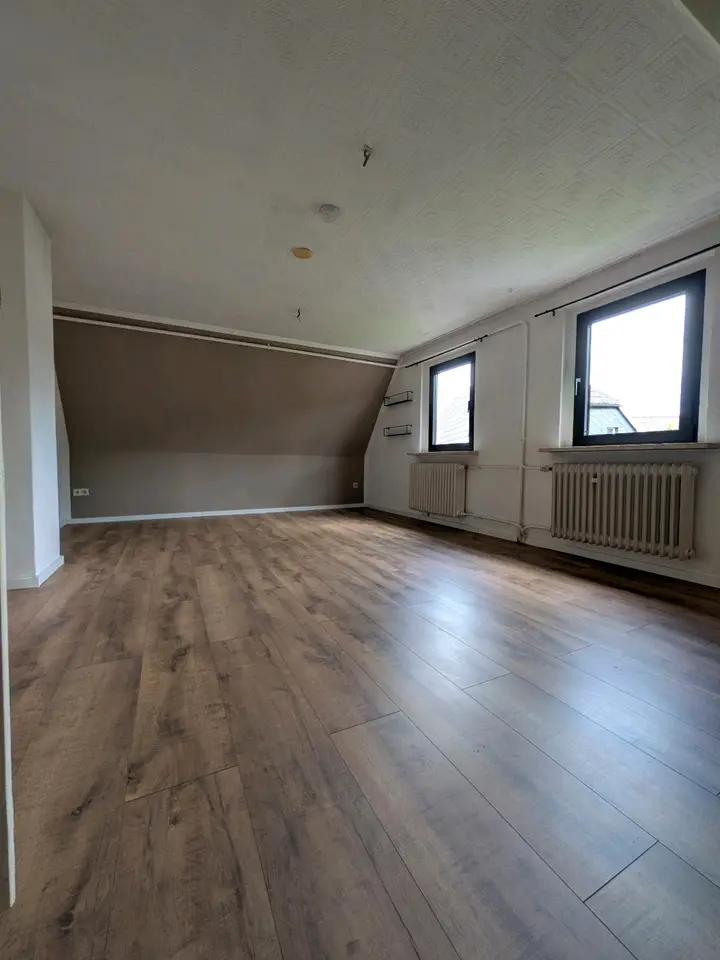 3 Zimmer Wohnung mit 90 m² in Sonneberg – Bild 7