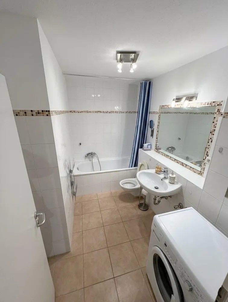 2 Zimmer Wohnung mit 59 m² in München – Bild 6