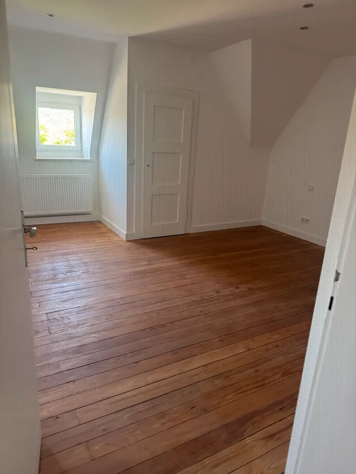 5 Zimmer Wohnung mit 120 m² in Saarbrücken – Bild 7