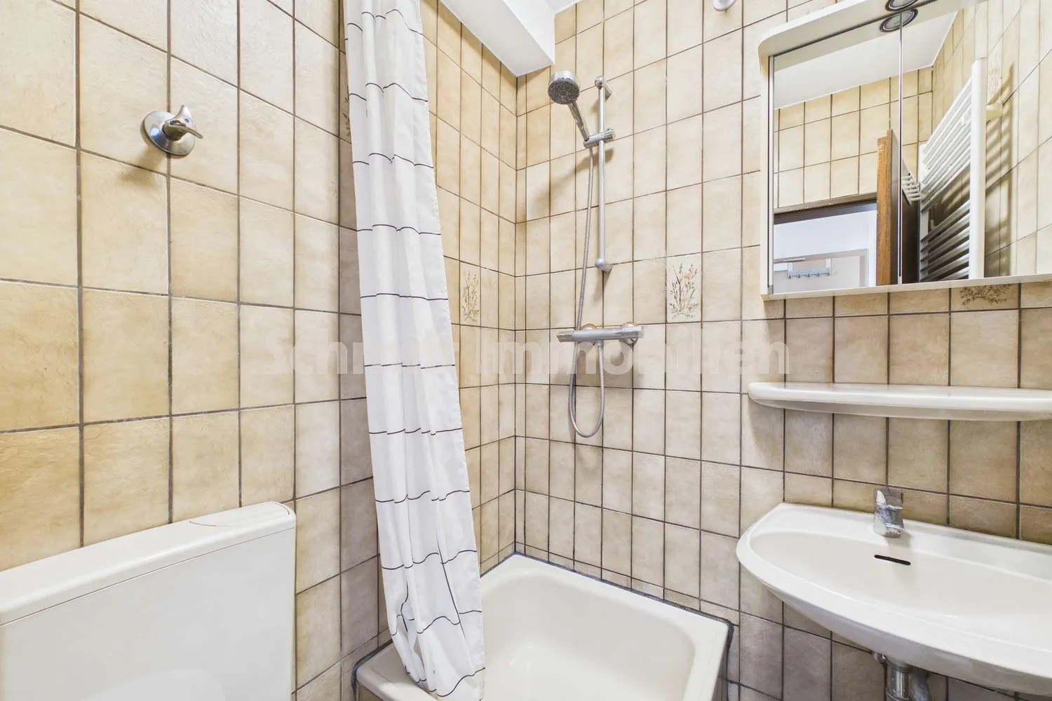 1 room apartment with 28 m² in Frankfurt am Main – Photo 4