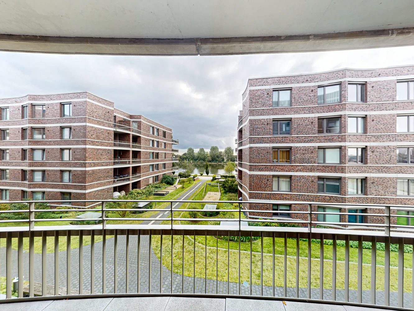 3 room apartment with 97 m² in Bremen – Photo 3