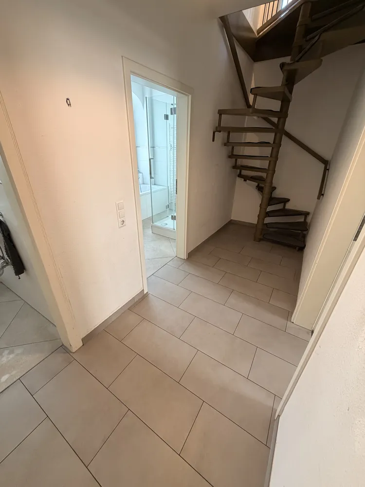 4 room apartment with 98 m² in Stuttgart – Photo 3