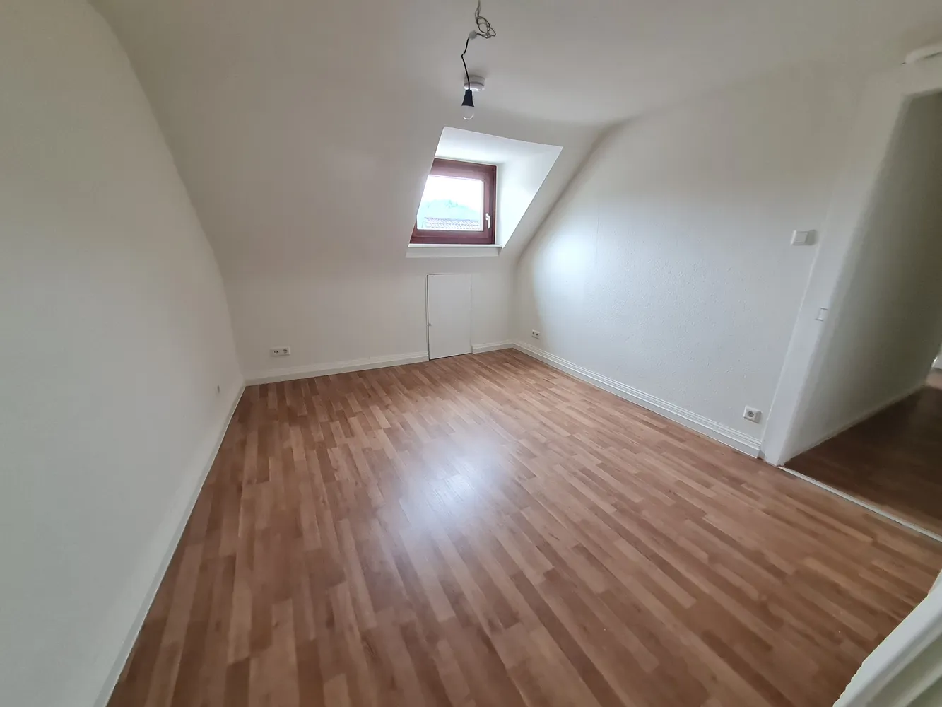 3 Zimmer Wohnung mit 80 m² in Baden-Baden – Bild 4