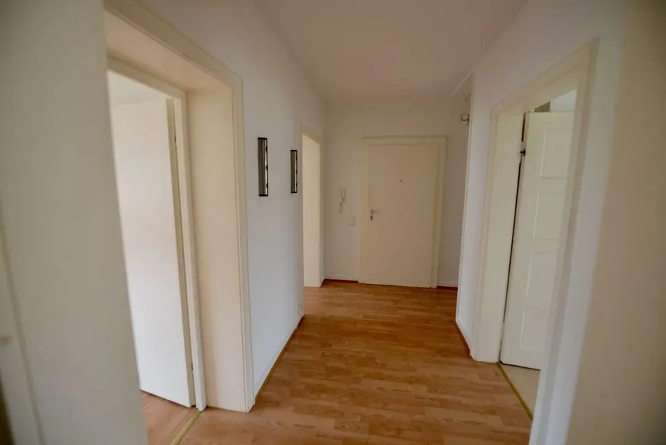 3 Zimmer Wohnung mit 80 m² in Wiesbaden – Bild 7