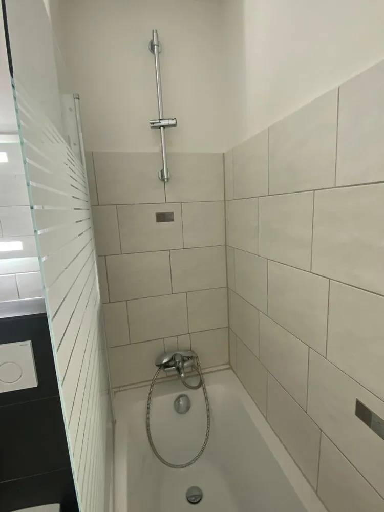 1 room apartment with 35 m² in Hamburg – Photo 8