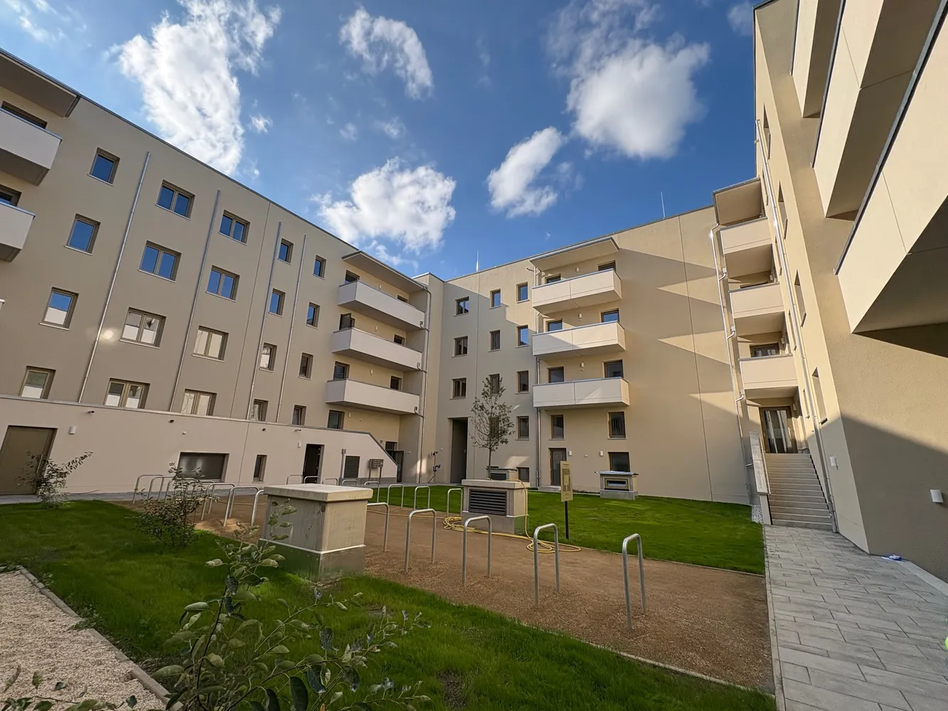 4 Zimmer Wohnung mit 107 m² in Dresden – Bild 3