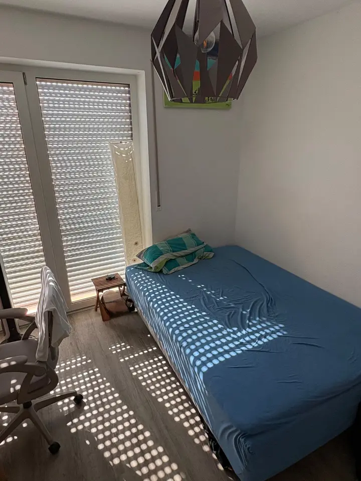 5 Zimmer Wohnung mit 120 m² in Erfurt – Bild 1
