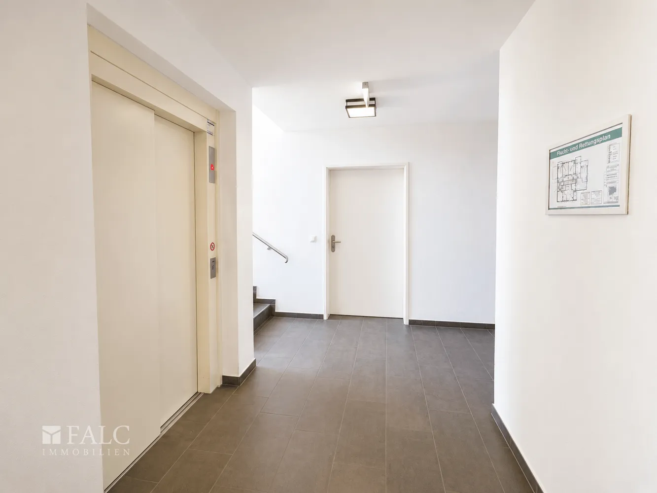 2 Zimmer Wohnung mit 65 m² in Bremerhaven – Bild 4
