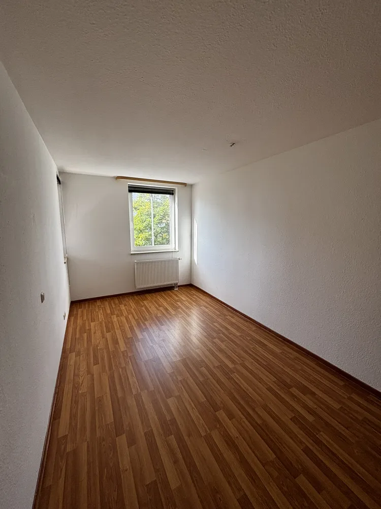 2 Zimmer Wohnung mit 55 m² in Werdau – Bild 8