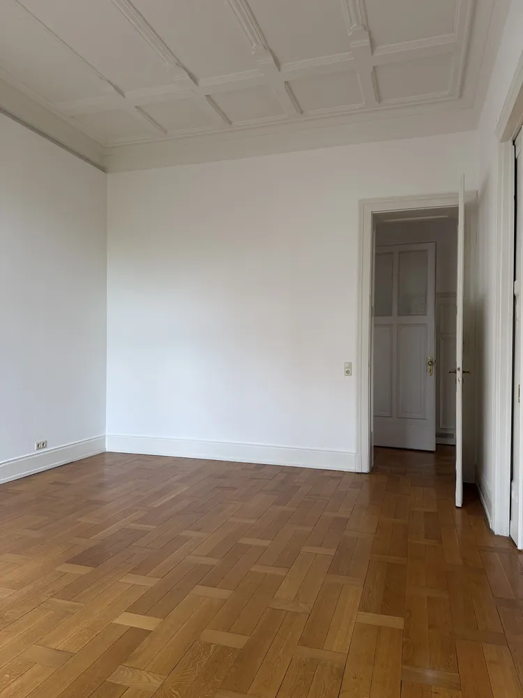 3 Zimmer Wohnung mit 138 m² in Wiesbaden – Bild 5