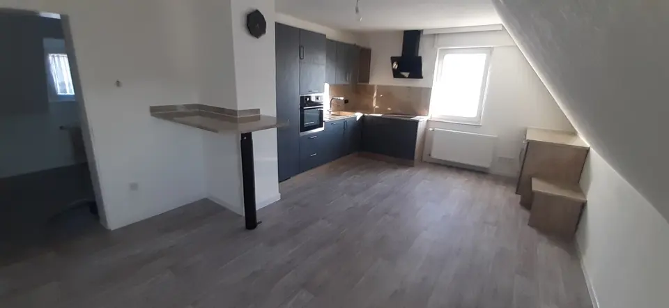 2 Zimmer Wohnung mit 65 m² in Siegen – Bild 2