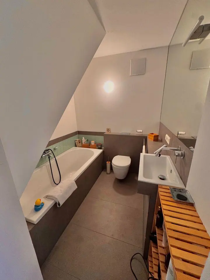 WG-Zimmer mit 105 m² in Hürth – Bild 9