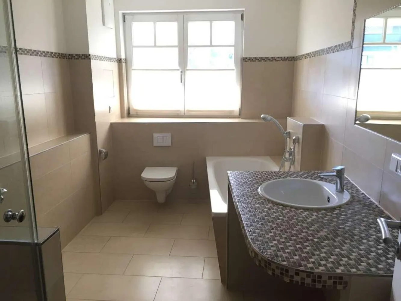 3 Zimmer Wohnung mit 83 m² in München – Bild 4