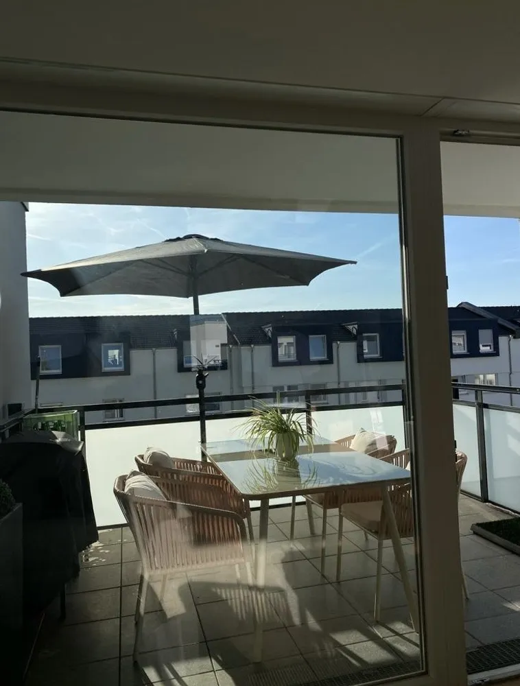 2 room apartment with 60 m² in Düsseldorf – Photo 1