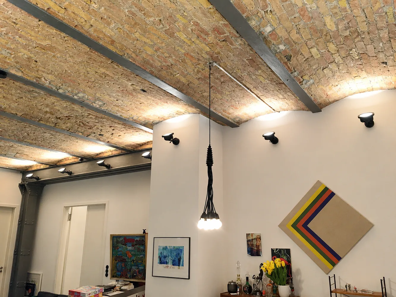 4 Zimmer Wohnung mit 168 m² in Berlin – Bild 1