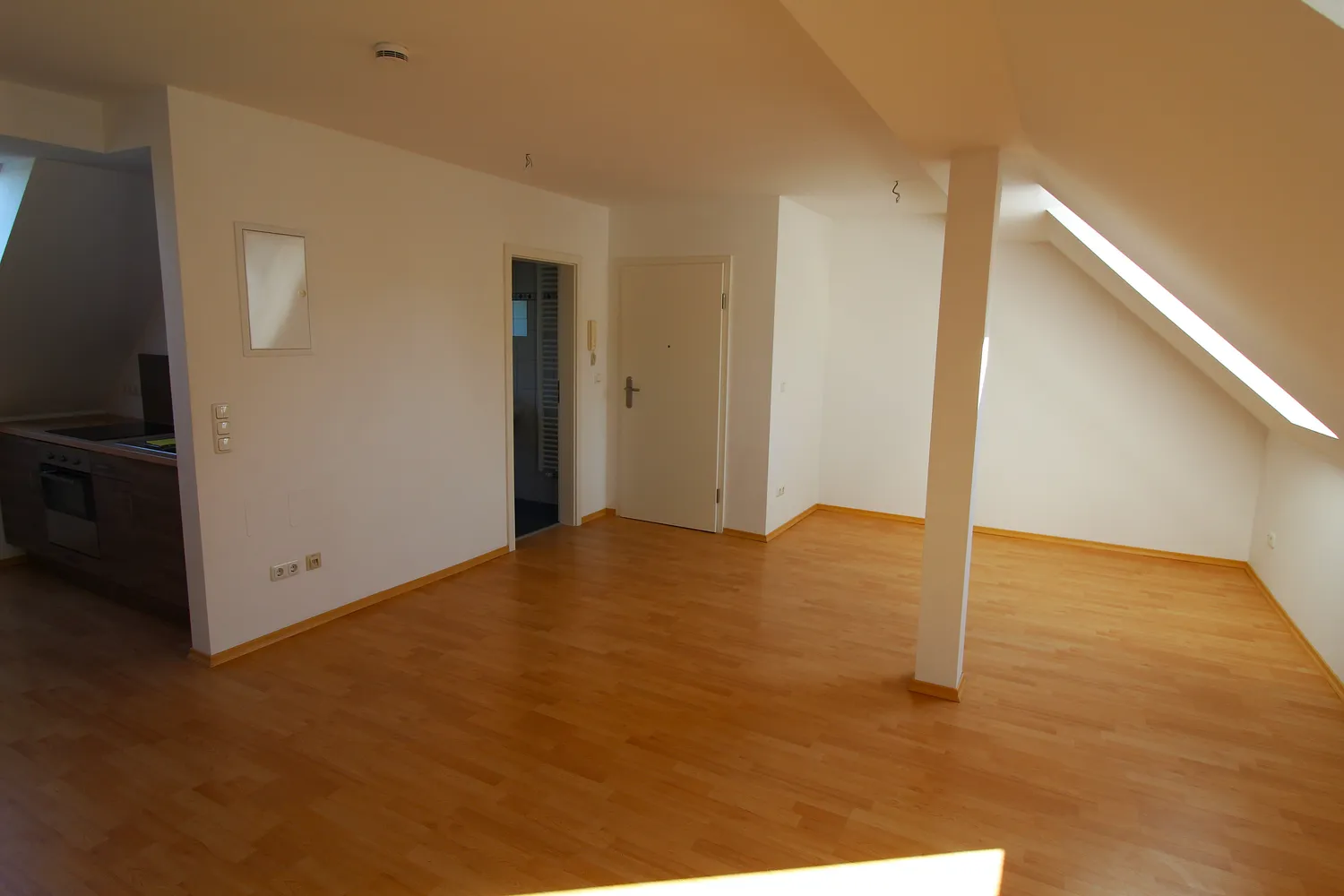 1 room apartment with 35 m² in Regensburg – Photo 5