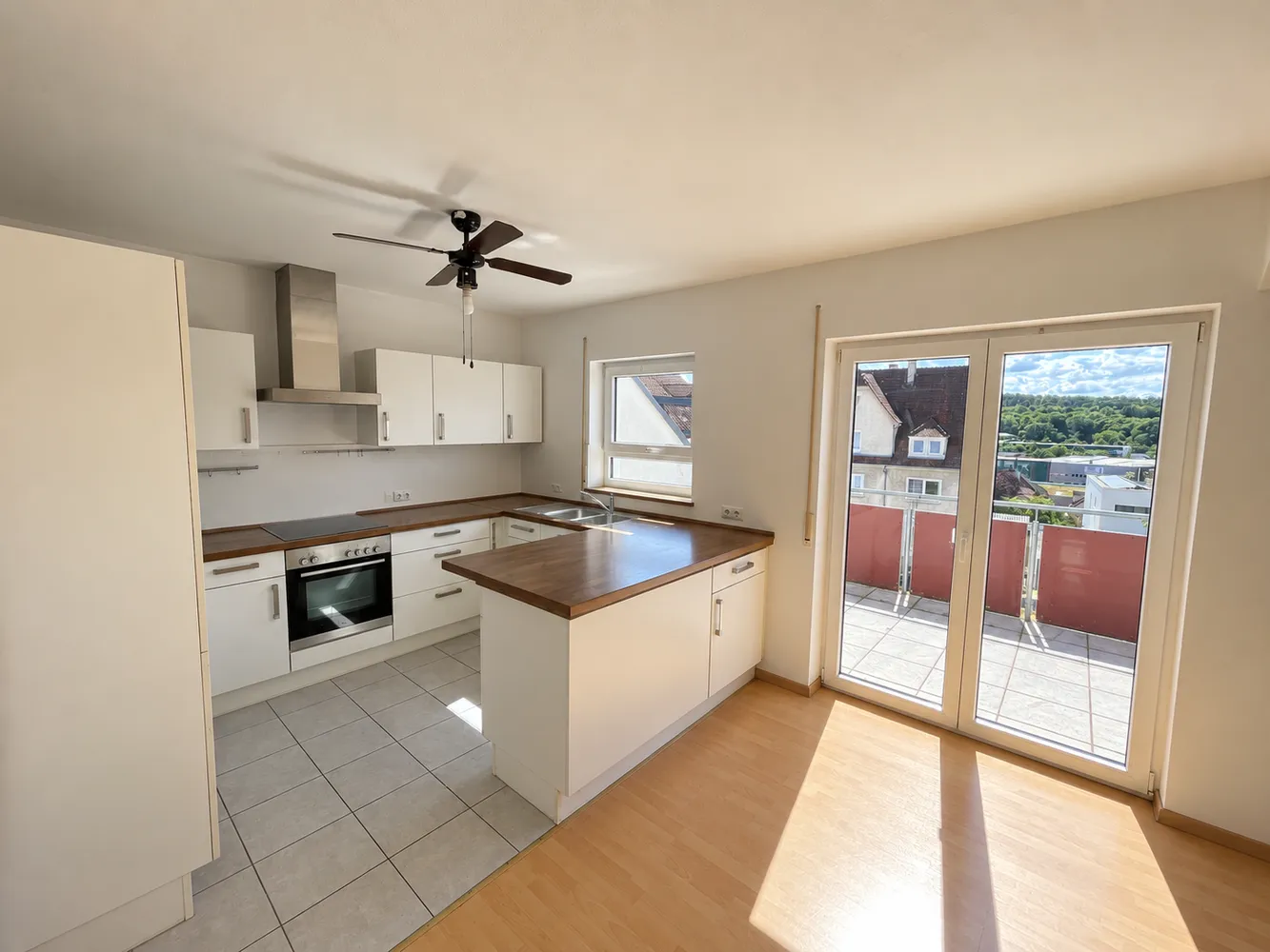4 Zimmer Wohnung mit 102 m² in Göppingen – Bild 3