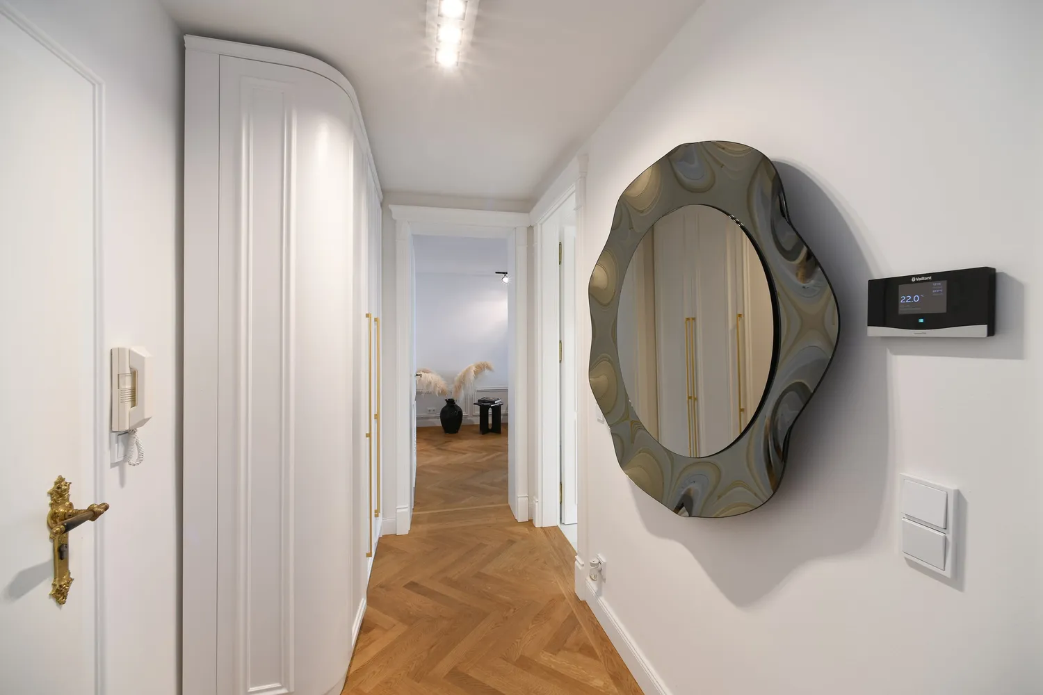 2 Zimmer Wohnung mit 64 m² in München – Bild 1