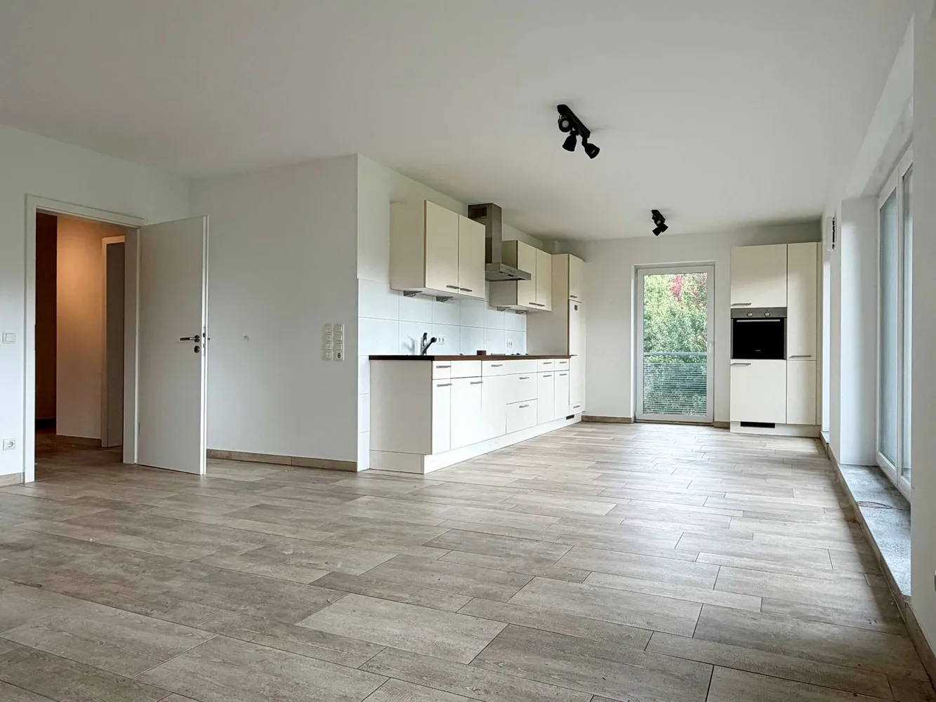 3 Zimmer Wohnung mit 99 m² in Hamburg – Bild 6