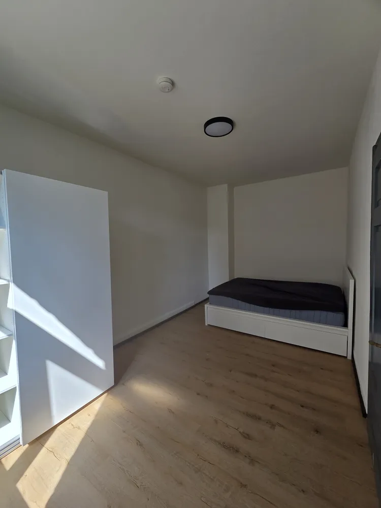 2 Zimmer Wohnung mit 50 m² in Karlsruhe – Bild 3