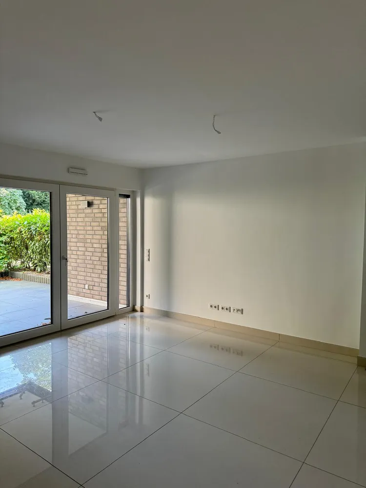 2 room apartment with 76 m² in Düsseldorf – Photo 3