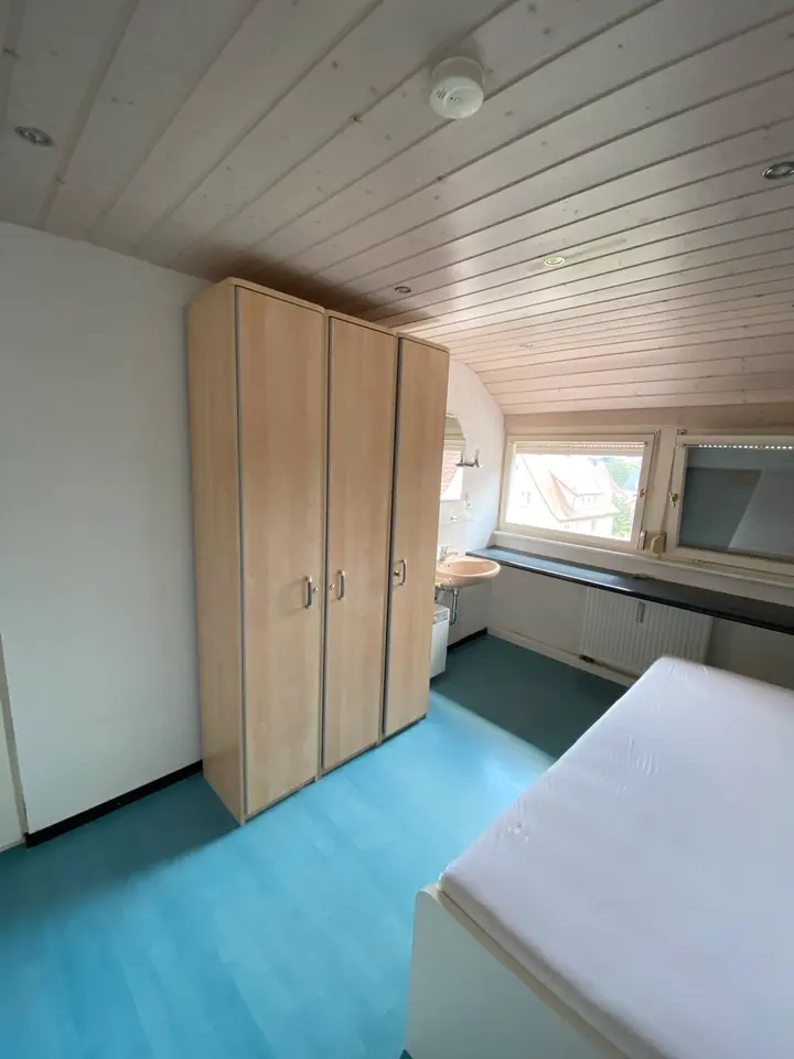 Shared room with 15 m² in Stuttgart – Photo 2