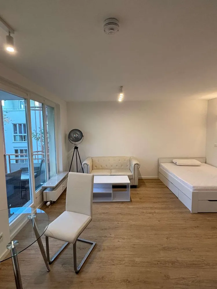 1 Zimmer Wohnung mit 32 m² in München – Bild 2